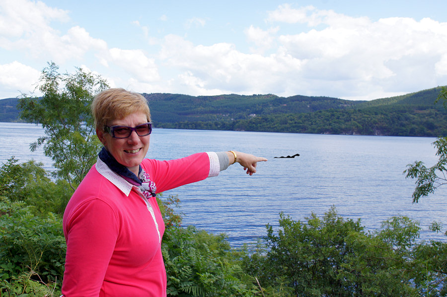 Anja Oosterveld en het monster van Loch Ness